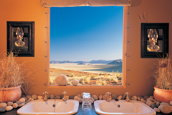 Wolwedans-Lodge-Suite-Honeymoon-Namibia.png