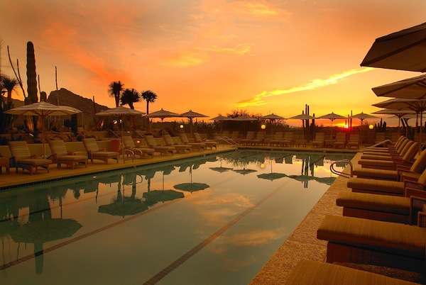Camelback-Inn-Spa- Pool2-Arizona-Honeymoon.jpg