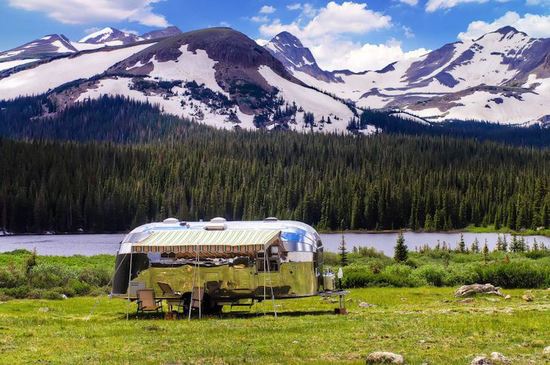 Airstream_Vintage_Trailers.jpg