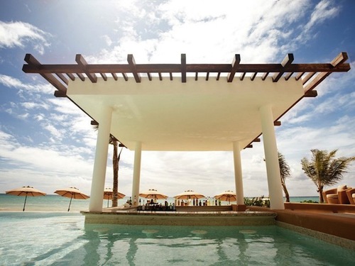 Mayakoba_Pool_Bar_1.jpg