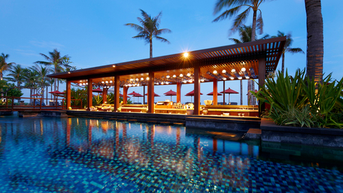 Bali_St_Regis_Vista_Pool_Bar.jpg