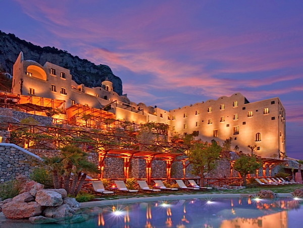 Monastero_Hotel_Italy_Amalfi_1.jpg