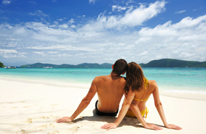 honeymoon_couple_on_beach-1.jpg