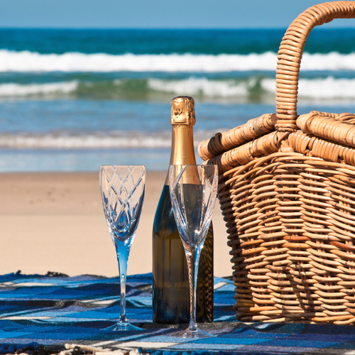 picnic_basket_beach-1.jpg