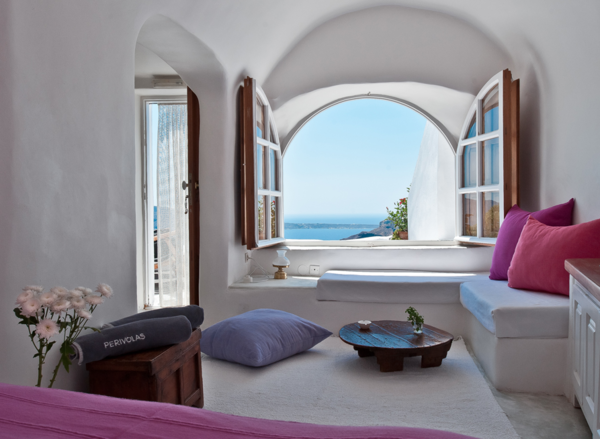 perivolas_hotel_santorini_greece-01.png