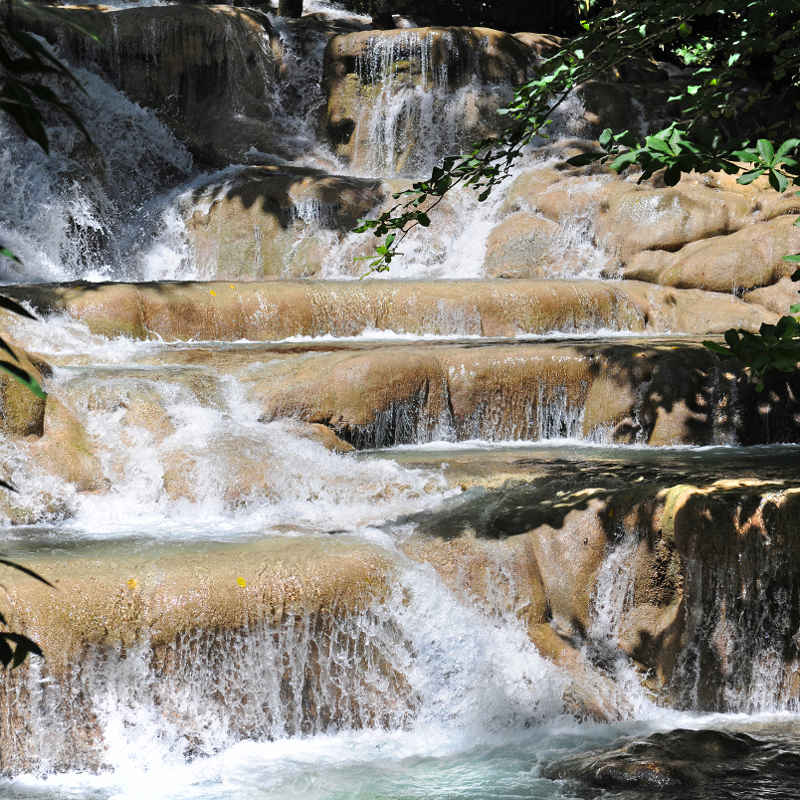Jamaica waterfall hike