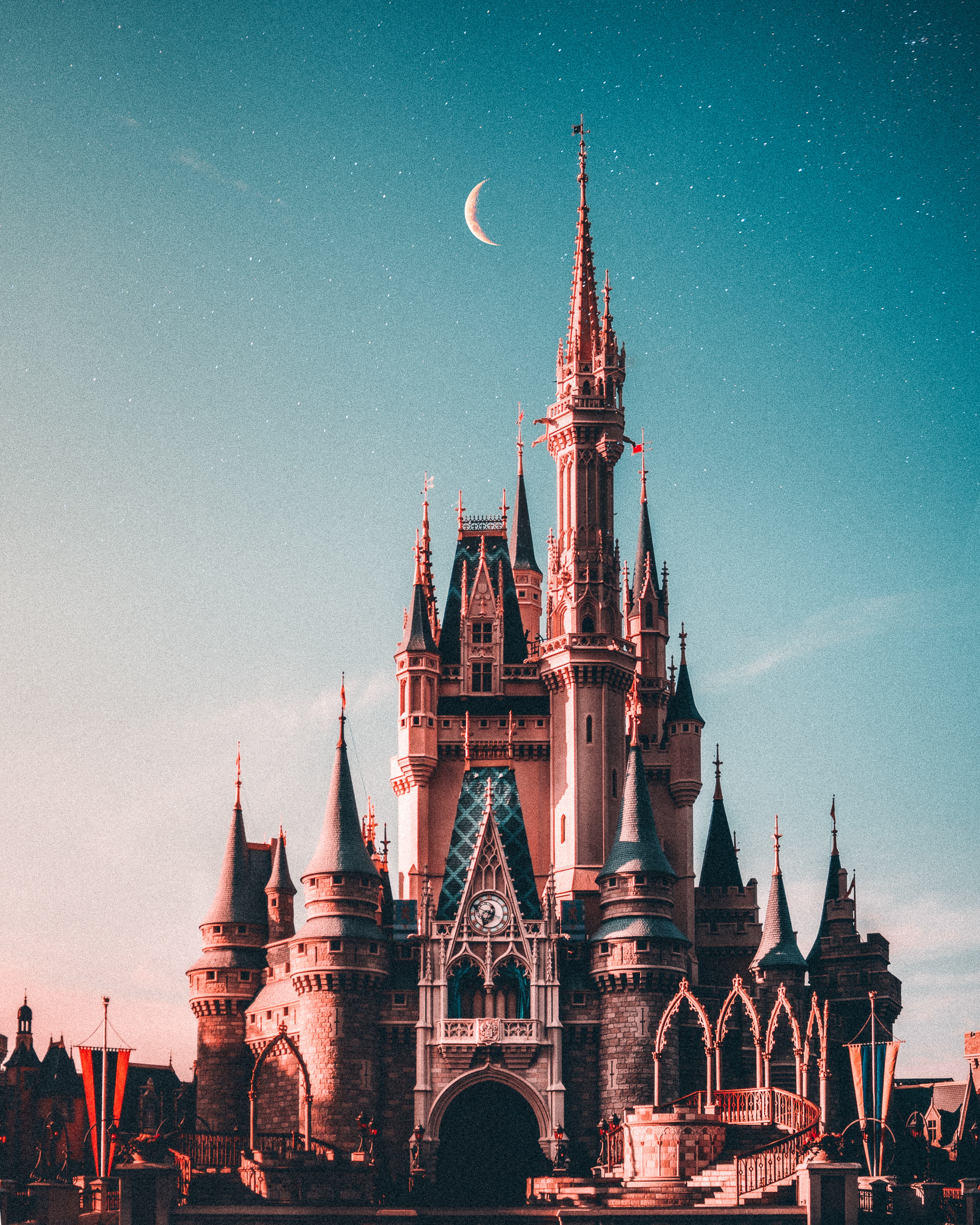 Disney Parks  WDW Magic Kingdom Castle Key **Free Shipping** 