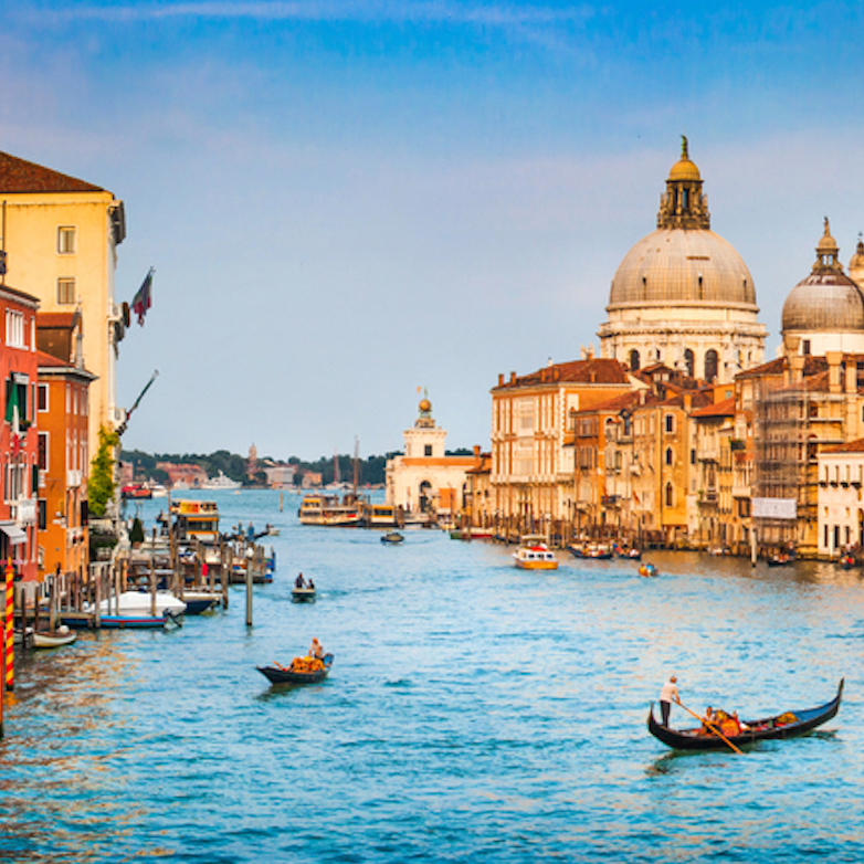 https://www.travelersjoy.com/blog/Italy_honeymoon_Venice.jpg