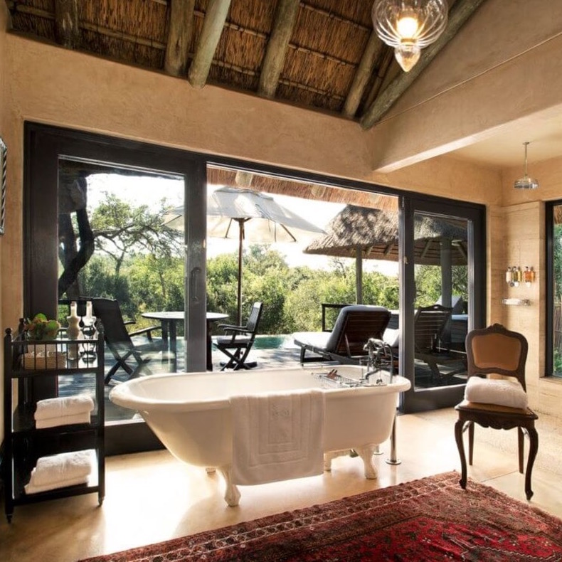 https://www.travelersjoy.com/blog/Suites_South_Africa_The_Royal_%20Portfolio-1.jpeg