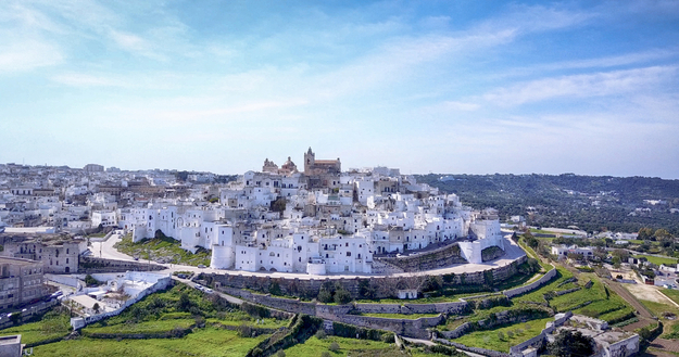 Ostuni_italy_honeymoon.jpg