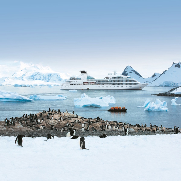 Antarctica_Seabourn_Quest-1.jpg