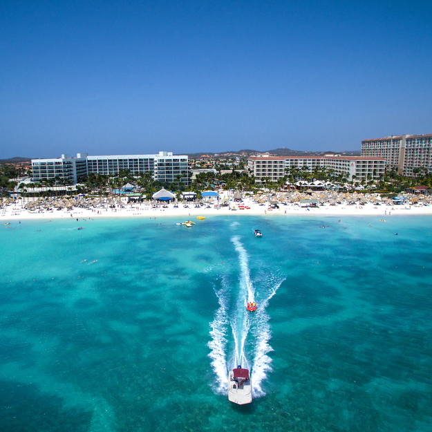 Aruba_Marriott_Resort_Boat_Resort.jpg