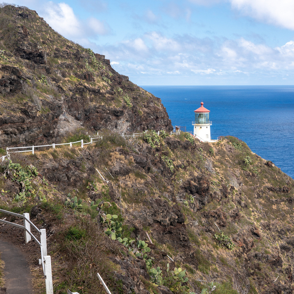 Makapuu_Point_Oahu.jpg