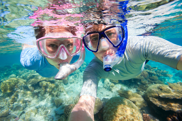 honeymoon_couple_snorkeling.jpg