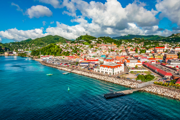 crowd-free_honeymoon_Grenada-1.jpg