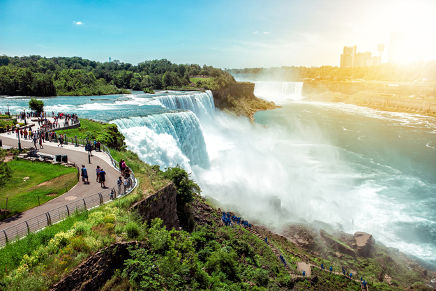 niagara_falls_honeymoon.jpg