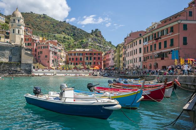 Vernazza_Italy_honeymoon.jpg