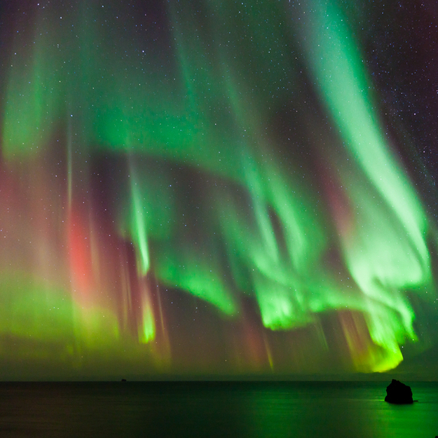 Iceland_Honeymoon_Northern_Lights.jpg