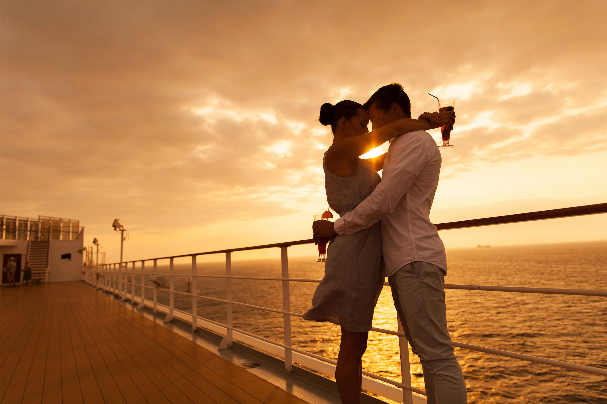 honeymoon in cruise ship