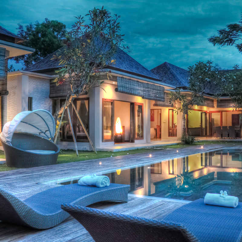 Bali oceanfront luxury hotel