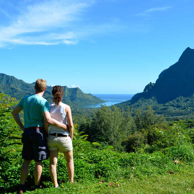 Tahiti scenic hike